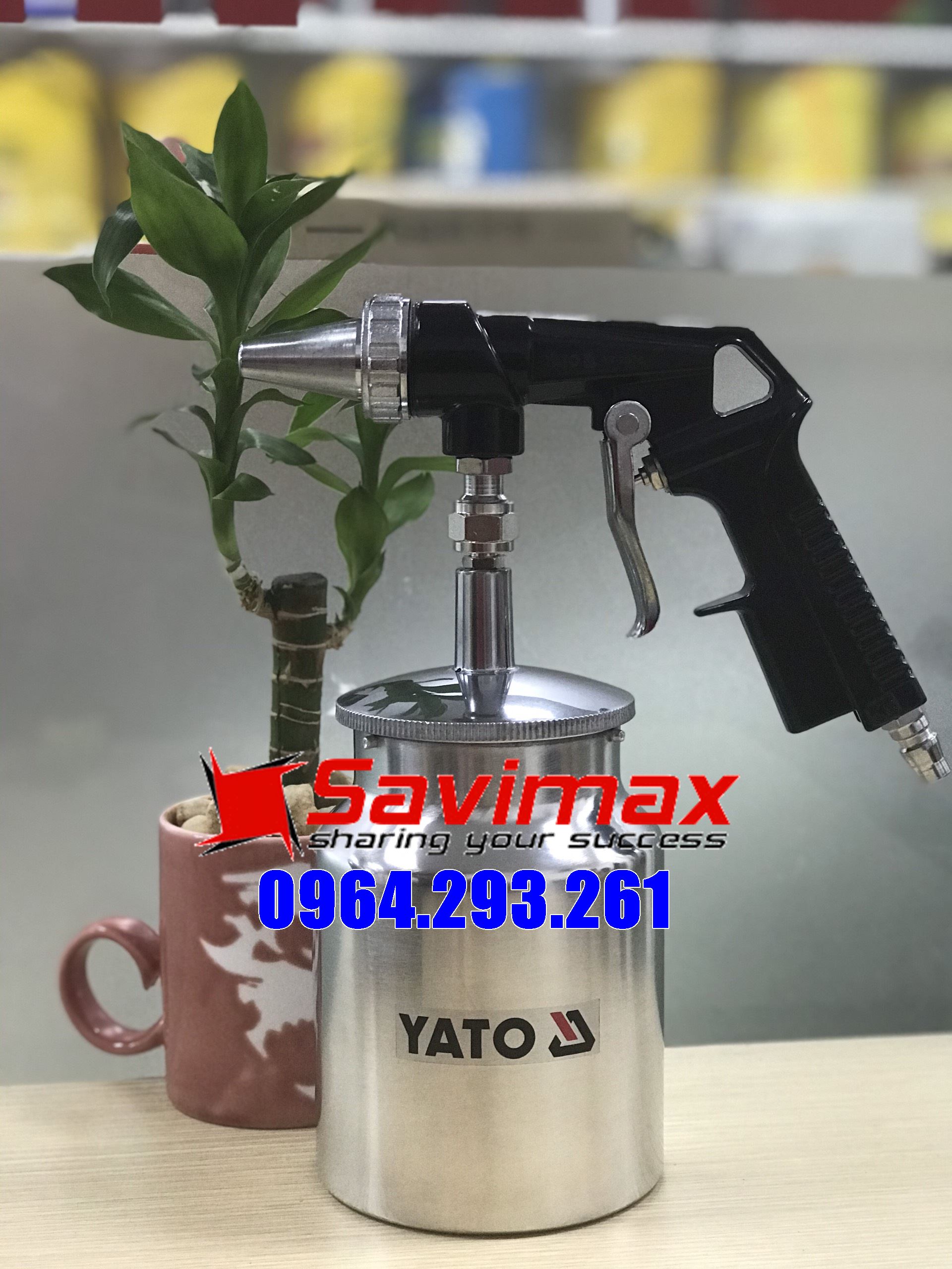 Máy bắn cát Yato YT-2376 (máy phun cát khô mini dùng hơi) dung tích 1 lít - làm sạch gỉ sét