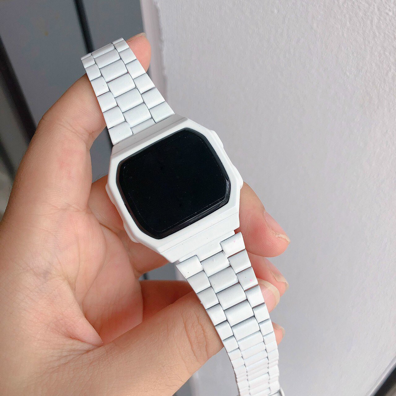 Đồng Hồ Dây Dạ Quang Nữ CASIO A168 - Đèn LED, Kỹ thuật số không phai màu, không gỉ, kiểu dáng thon gọn