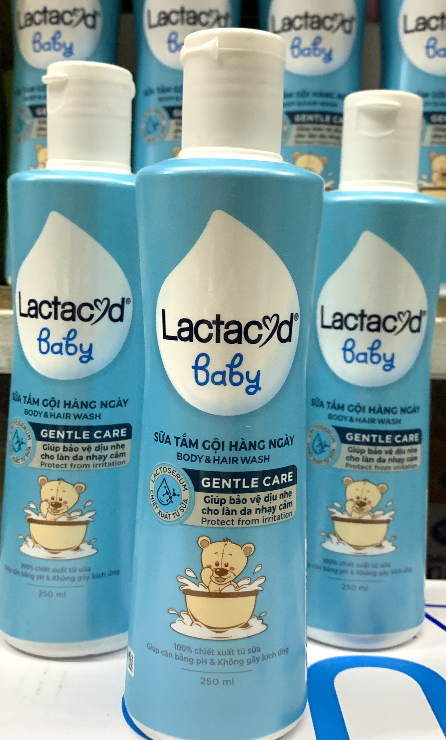 [MẪU MỚI] SỮA TẮM GỘI TOÀN THÂN CHO TRẺ SƠ SINH LACTACYD 250ml