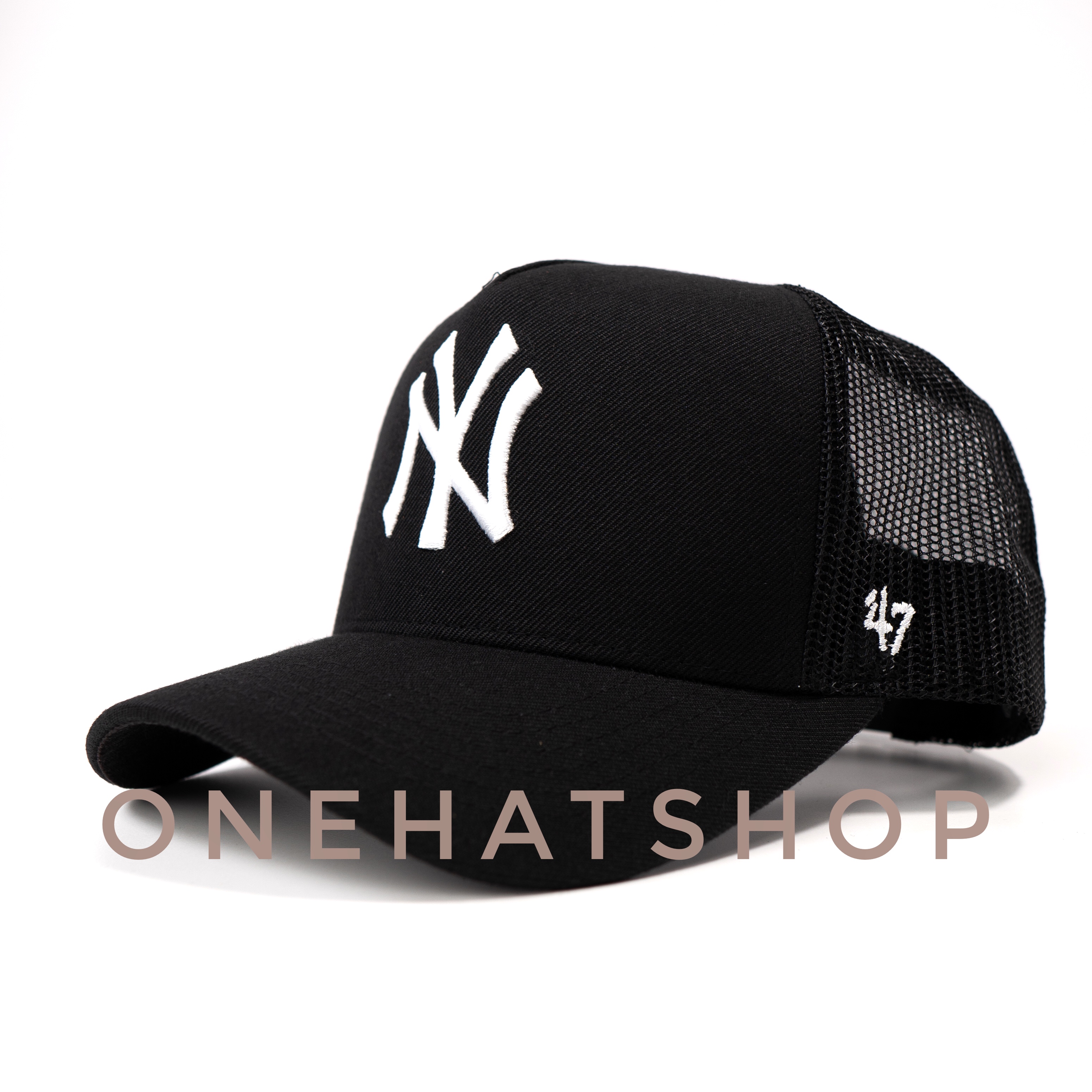 Nón lưỡi trai fom vuông logo trắng fom trucker lưới chất lượng cao - onehatshop