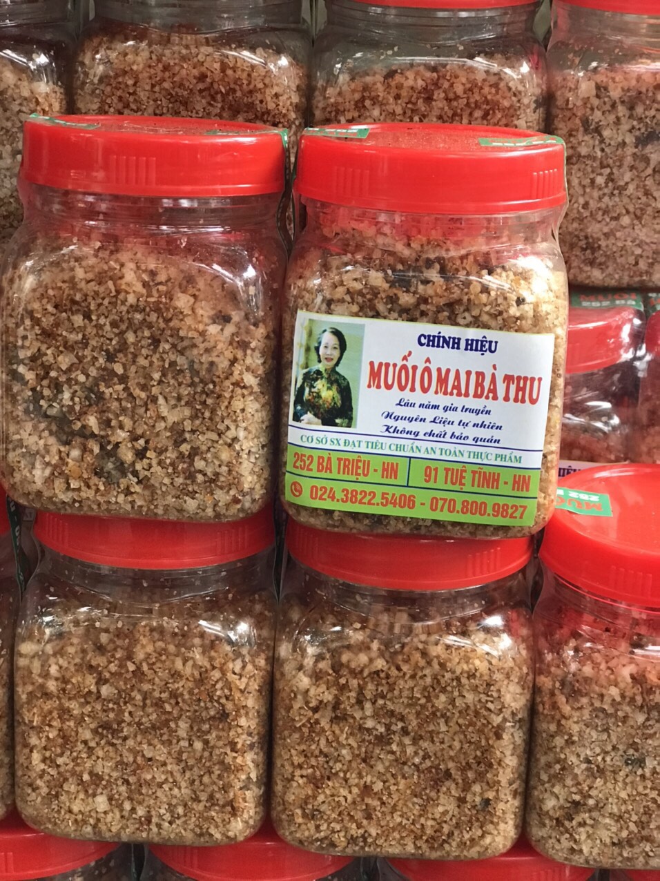 Muối omai chính hiệu Bà Thu, chấm hoa quả siêu ngon, đặc sản Hà Nội (lọ đầy tận nắp 150 gam)