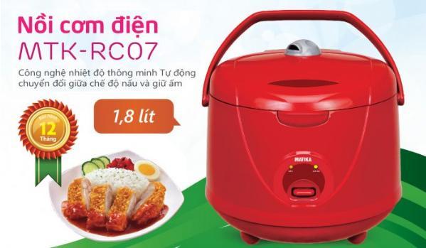 Nồi cơm điện matika 1.8l 700w nắp gài quai xách màu đỏ mtk-rc07