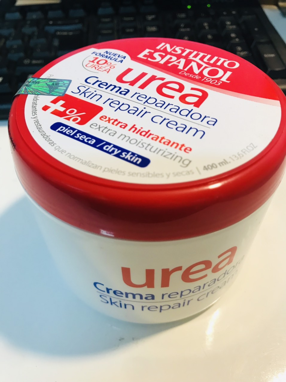 Kem dưỡng ẩm urea 400ml