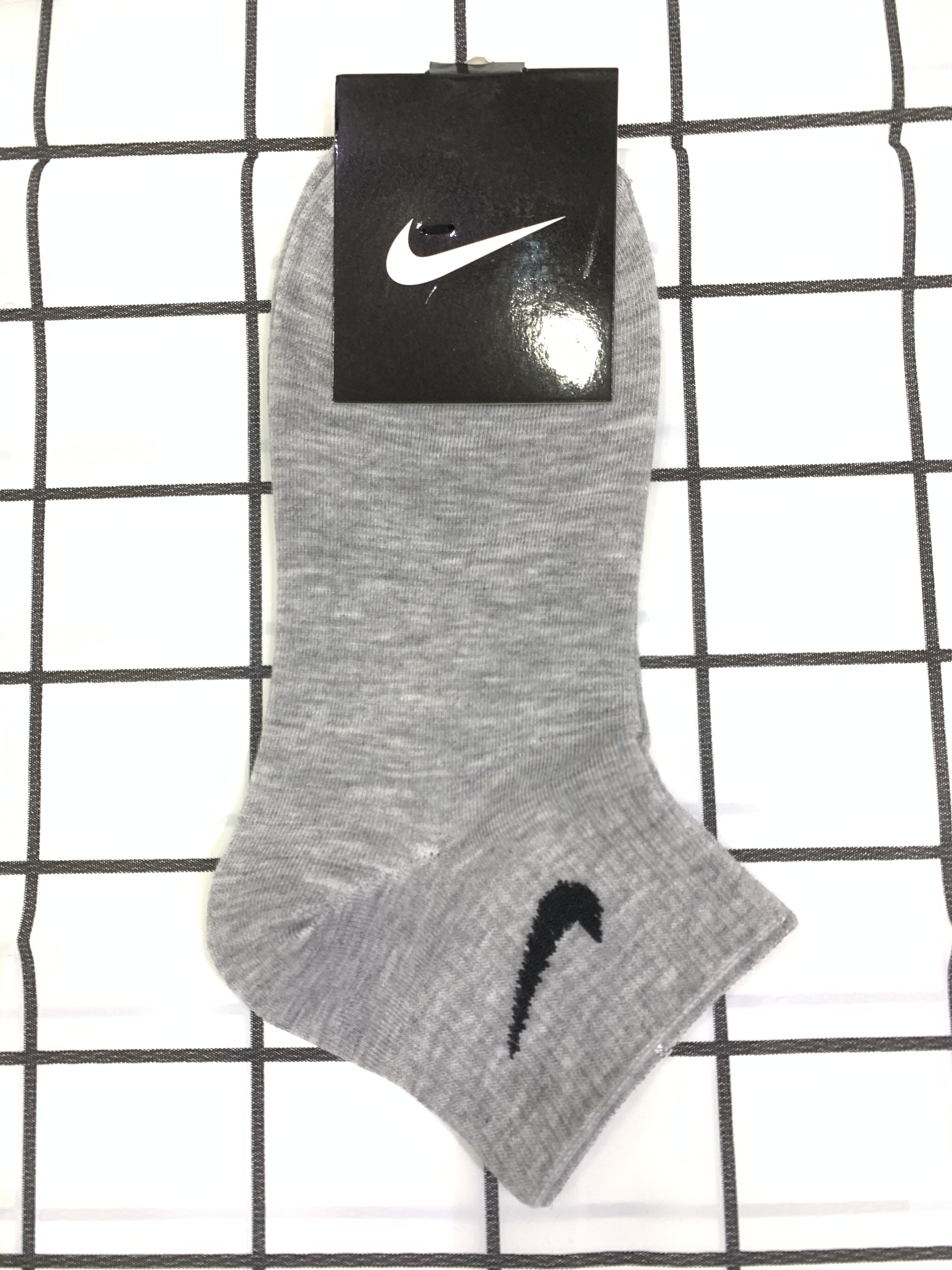 [HCM]Vớ Nike cổ ngắn màu xám