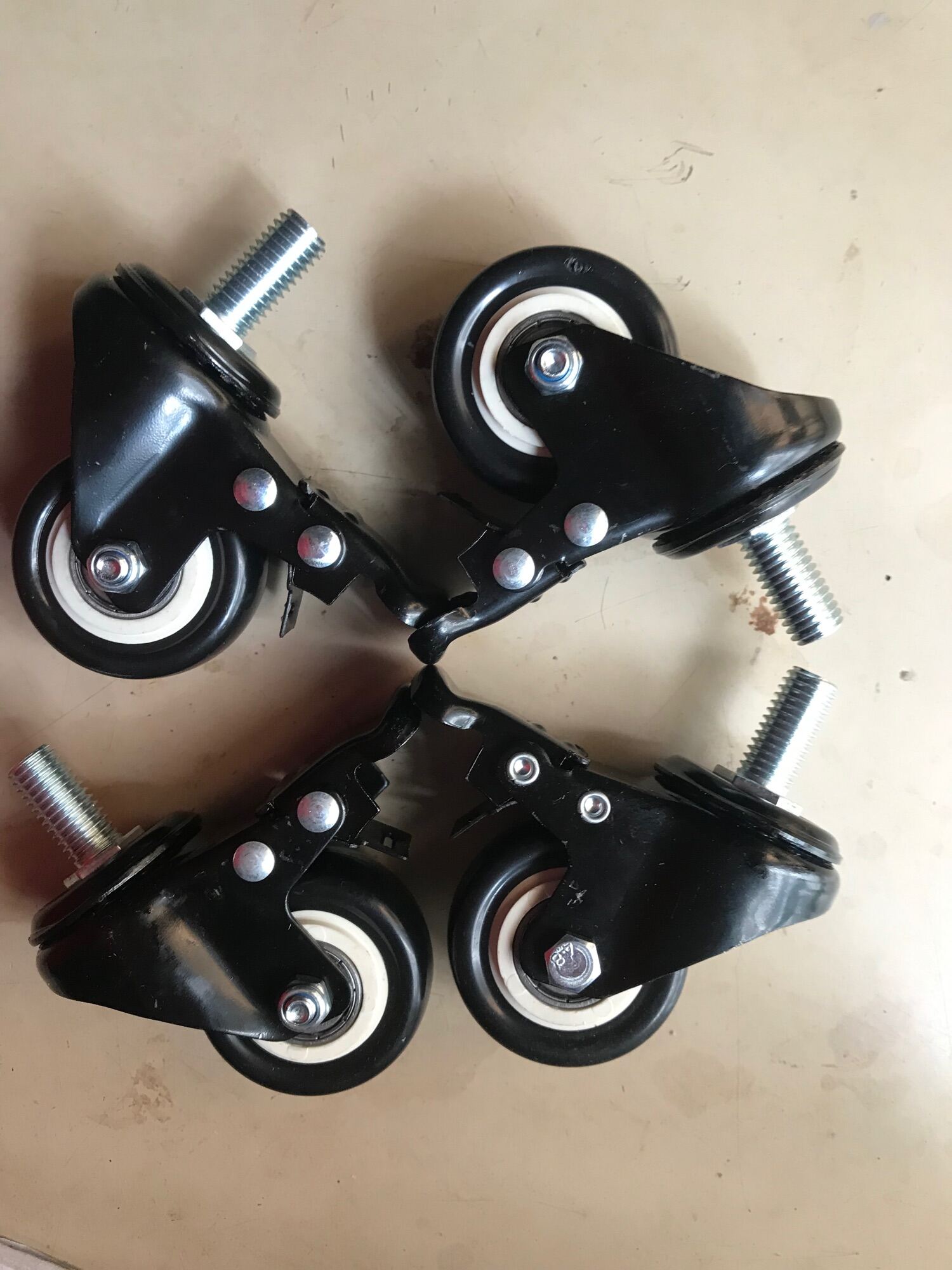 Bộ 4 bánh xe đẩy vít 50mm khoá 12ly bánh dùng cho máy may