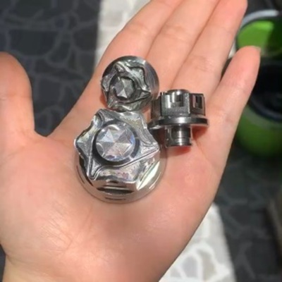 1 con Ốc Chảng Ba Lớn Salaya inox304 Sonic