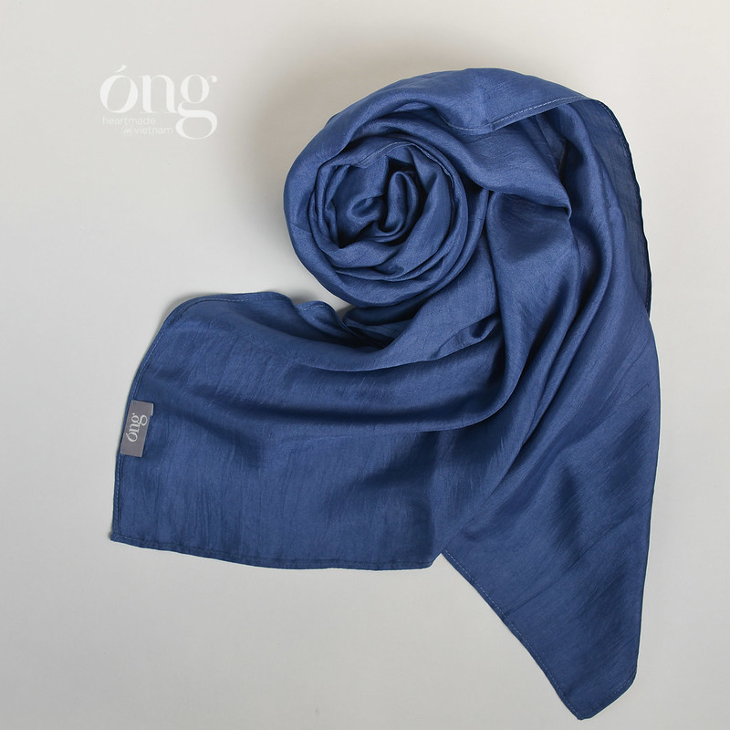 Khăn lụa, khăn quàng cổ 100% từ sợi tơ tằm tự nhiên màu Xanh - Óng Silk