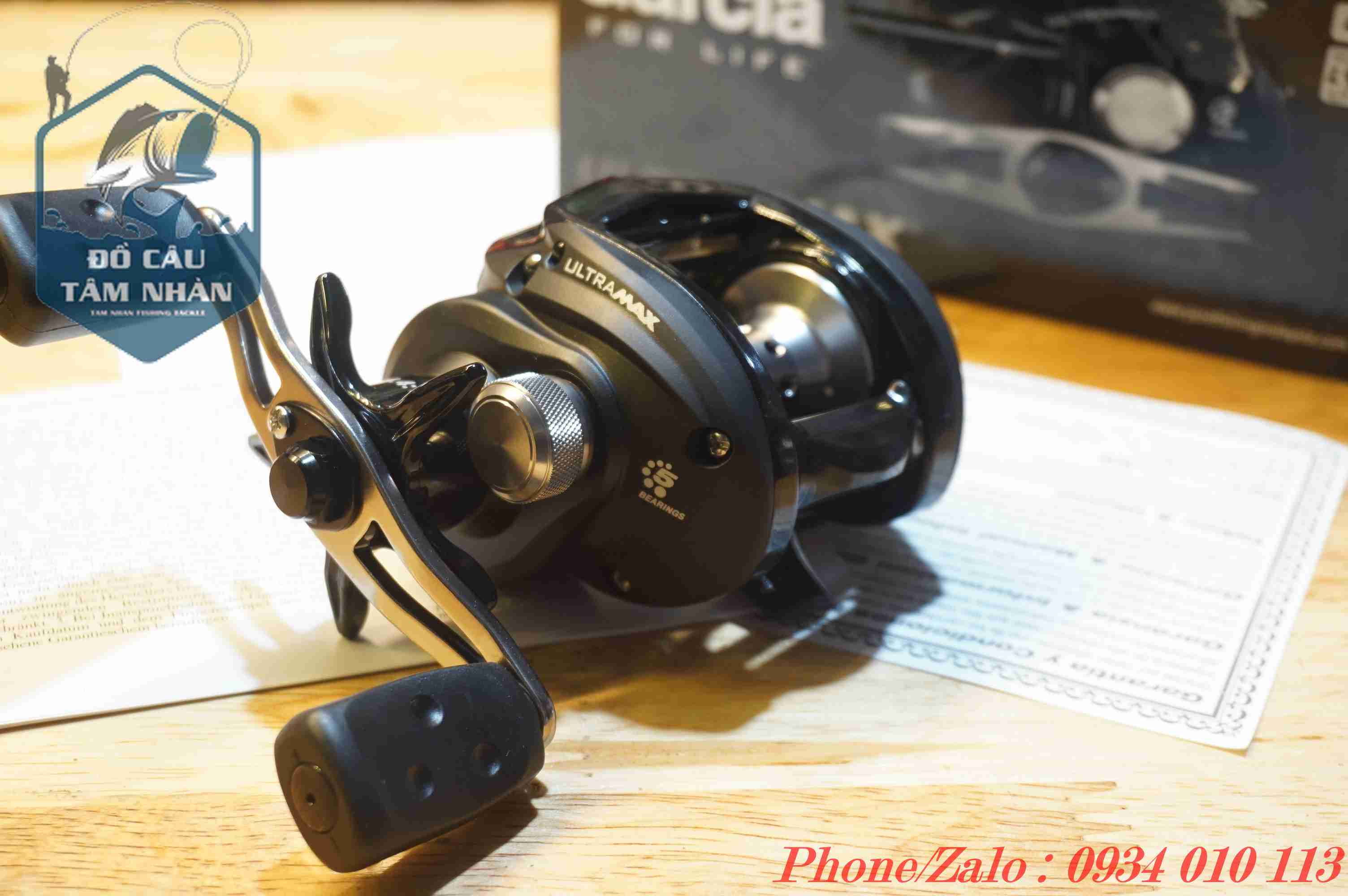 Máy ngang Abu Garcia Ultra Max, lực thắng 8kg.