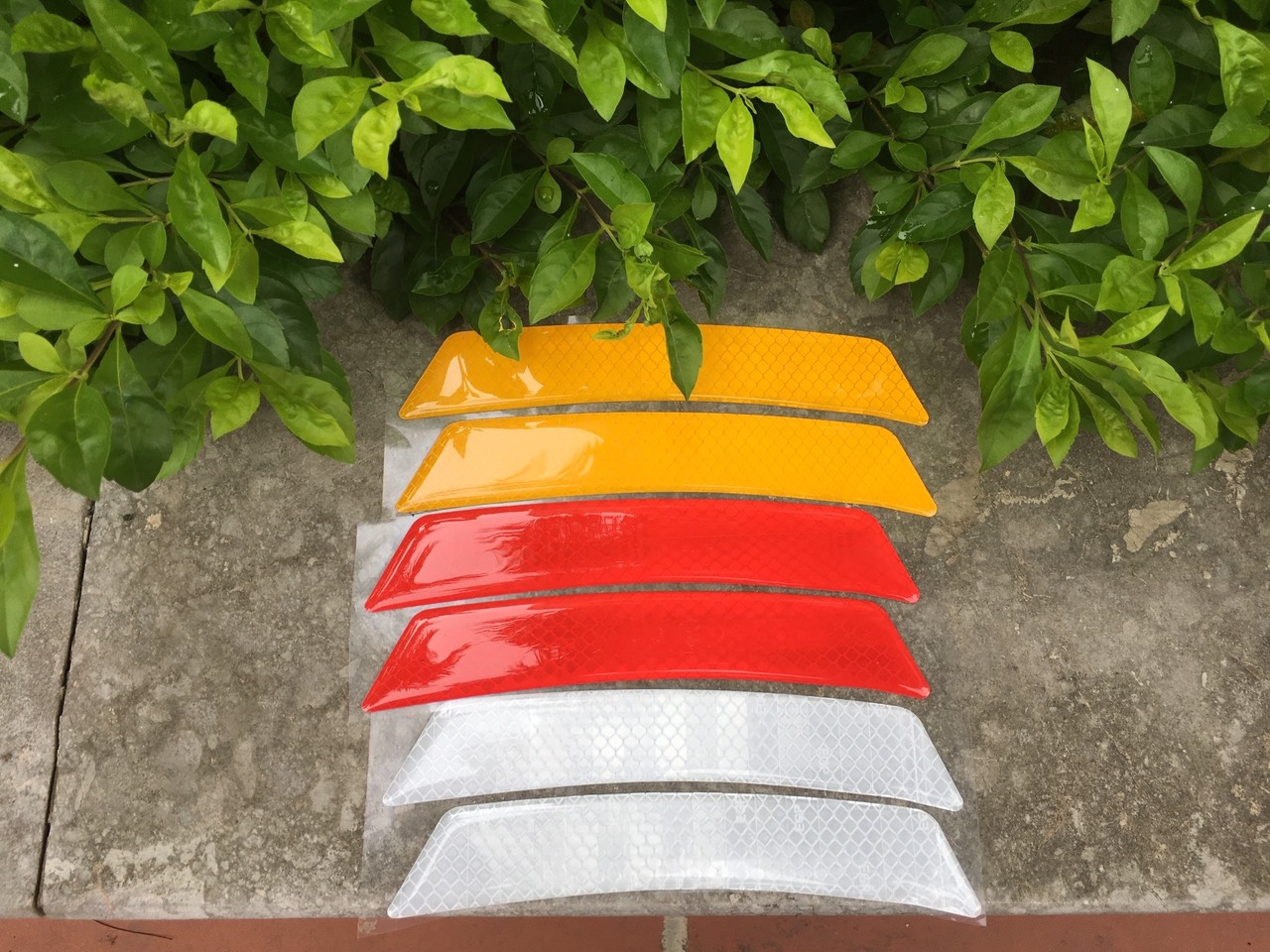 Bộ 2 miếng dán phản quang KIM CƯƠNG 2 bánh trước cho xe hơi LOẠI 1 CAO CẤP nhiều màu 2020