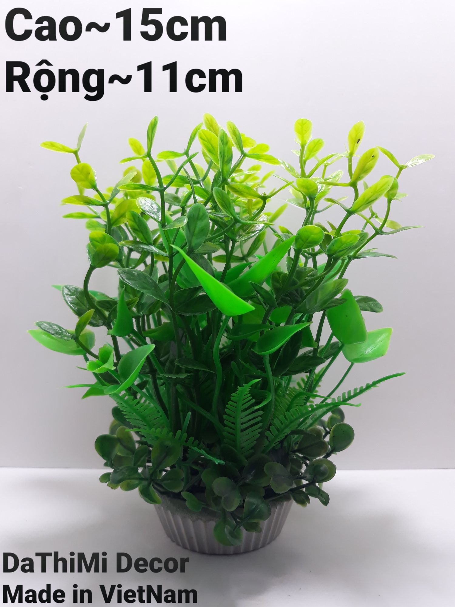 Cây cỏ nhựa 3 tầng (các loại ) dùng để trang trí hồ cá, tiểu cảnh, bàn làm việc, bàn học .