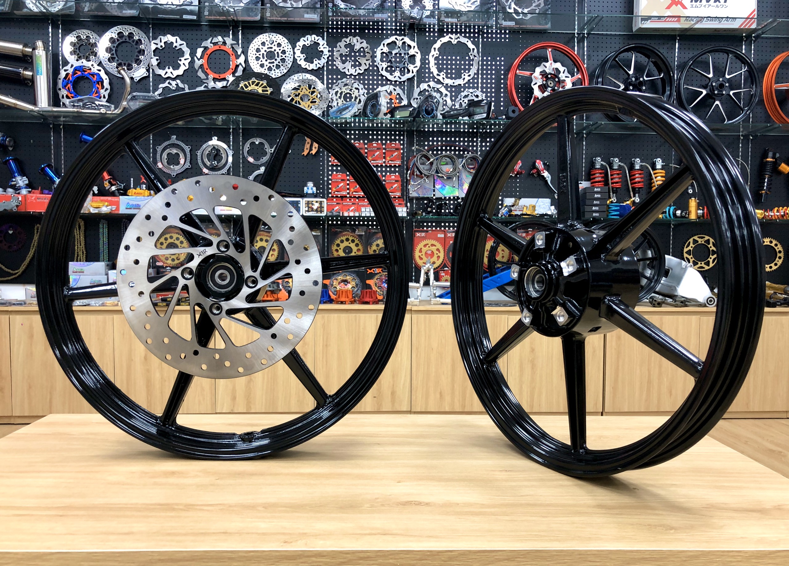 MÂM VÀNH 6 CÂY XPRO CHO EXCITER 150 ( FULL COMBO Mâm - Đĩa kiểu X1R - Bạc đạn) X1R