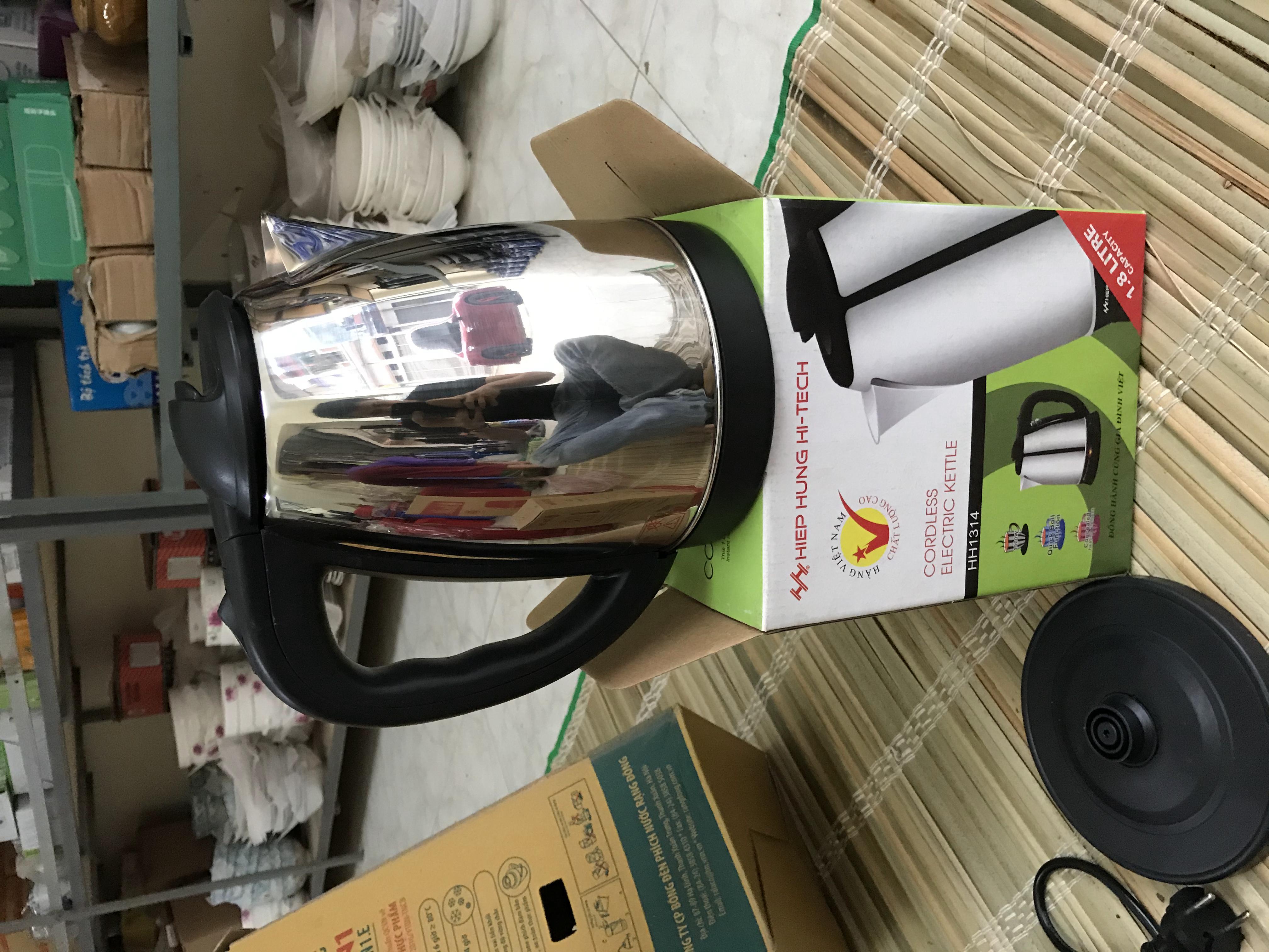 Ấm siêu tốc hiệp hưng 1.8l