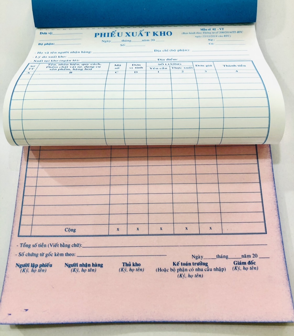 Phiếu Xuất Kho 3 liên loại lớn (20x25) - 150 tờ / Quyển - Giấy đẹp láng mịn và nhận mực tốt