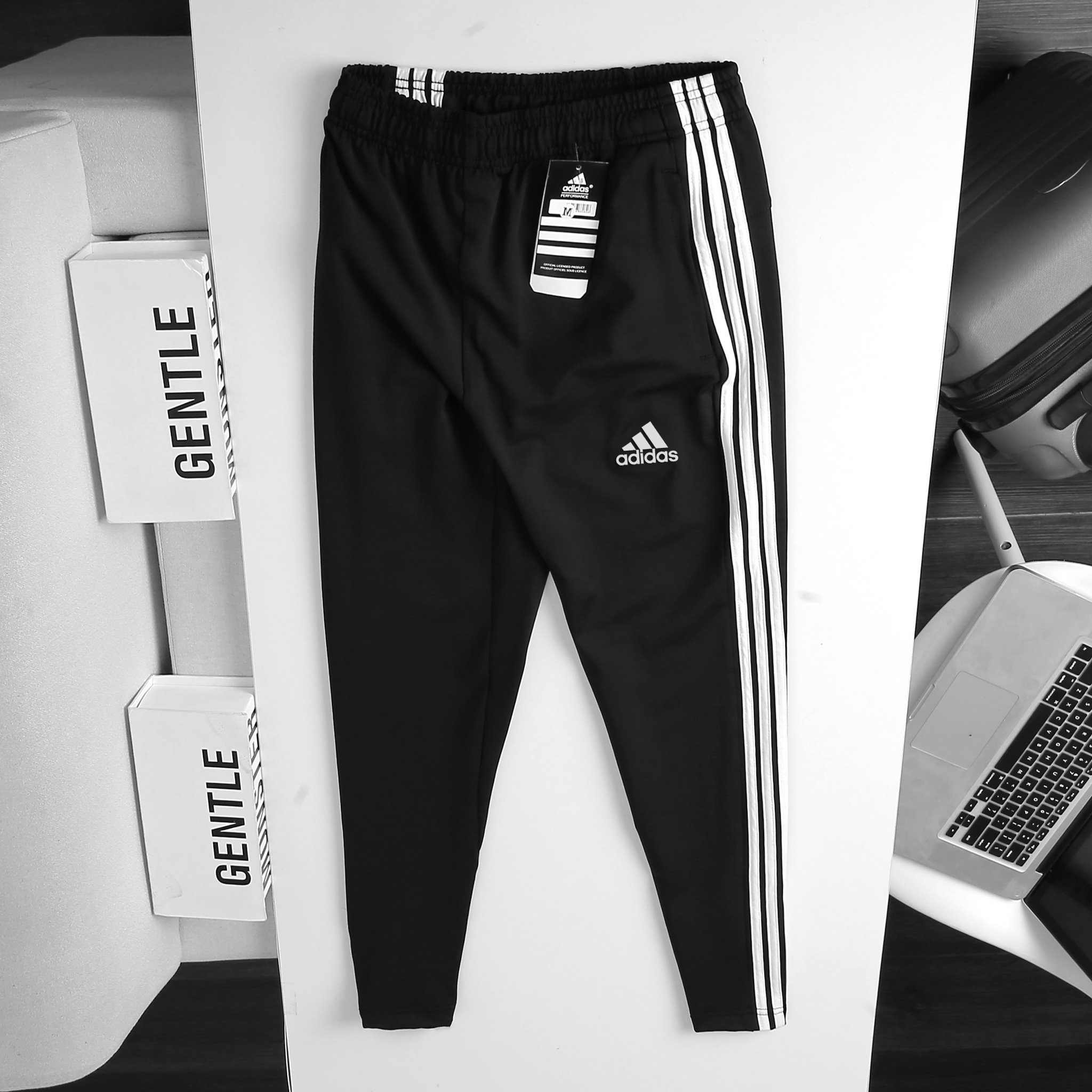 Quần jogger nam Q164 quần dài thể thao 3 sọc ống suông chất thun POLY co giãn 4 chiều mềm mịn logo in sắc nét