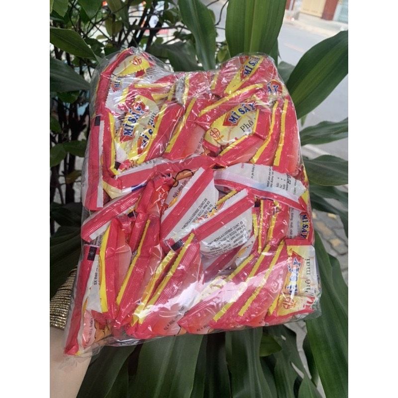 Mì trẻ em miu miu