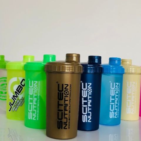 Bình đựng nước thể thao Shaker Scitec Nutrition 700ml chính hãng