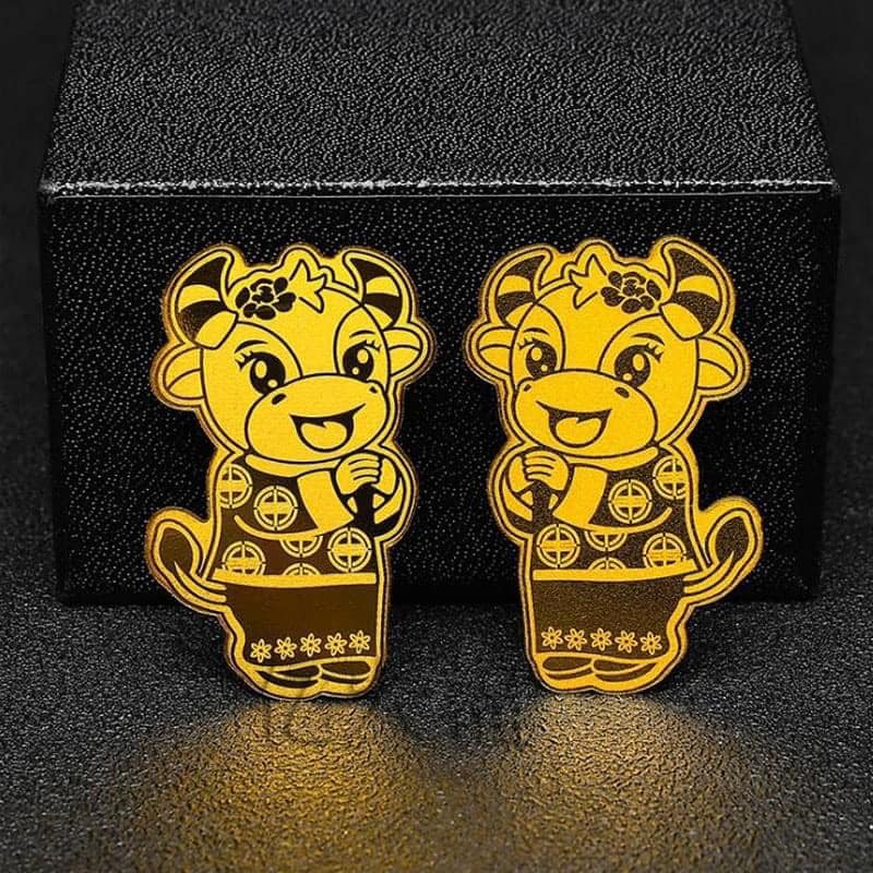 [Set 2] Stiker Trâu Vàng Hút Tài Lộc - Stiker Trang Trí Điện Thoại, Laptop, Vật Dụng