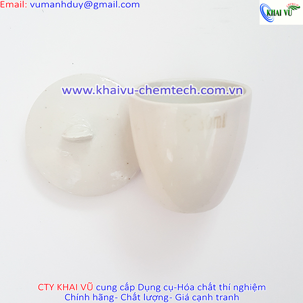 Chén sứ nung có nắp