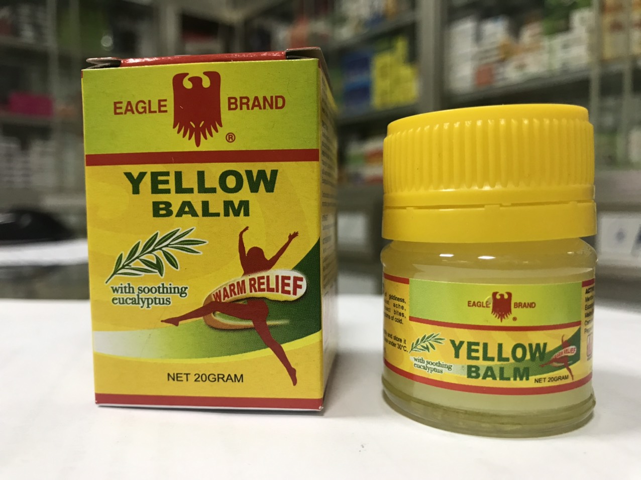 Dầu cù là eagle brand yellow balm cao xoa con ó 20g