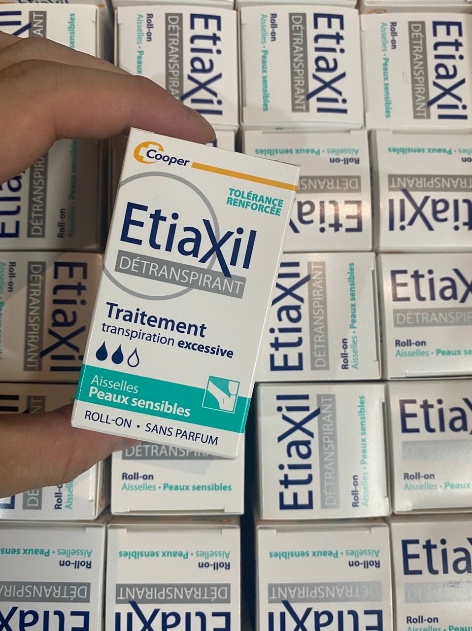 Lọ lăn nách etiaxil