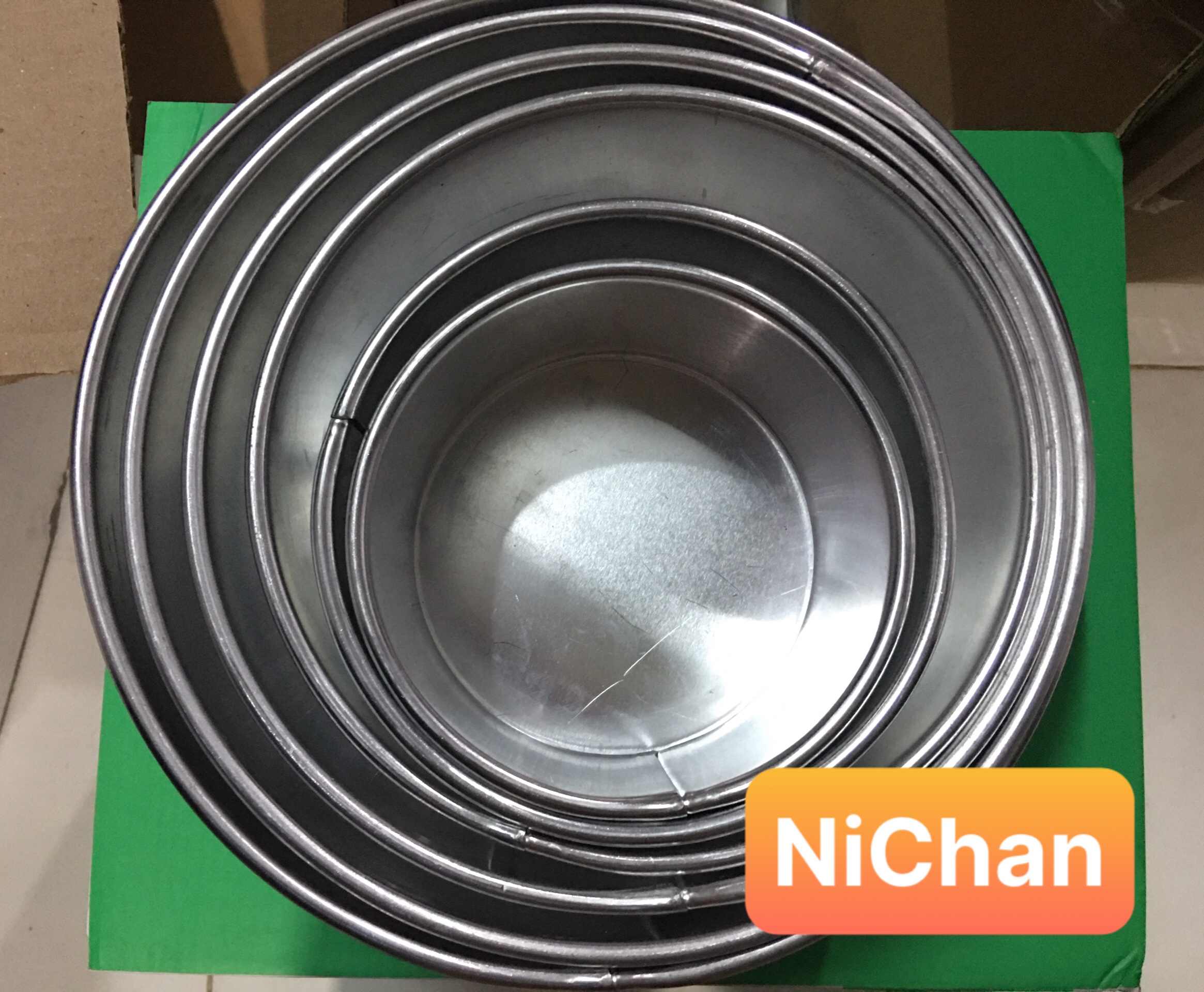 Khuôn inox tròn đế liền 20cm
