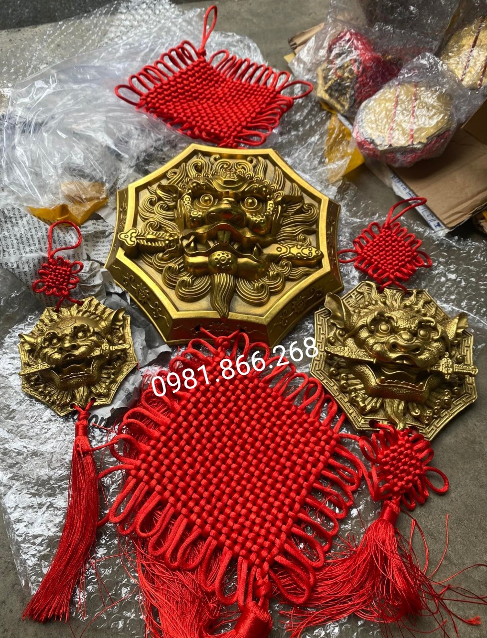 Mặt Hổ phù ngậm kiếm bằng đồng Hổ phù an gia hóa sát bằng đồng nguyên chất cỡ trung các kích thước 11 15 26cm