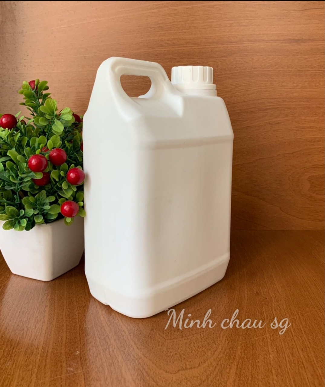 Can nhựa 2 lít hdpe +nắp seal chống tràn can loại dày - giá rẻ