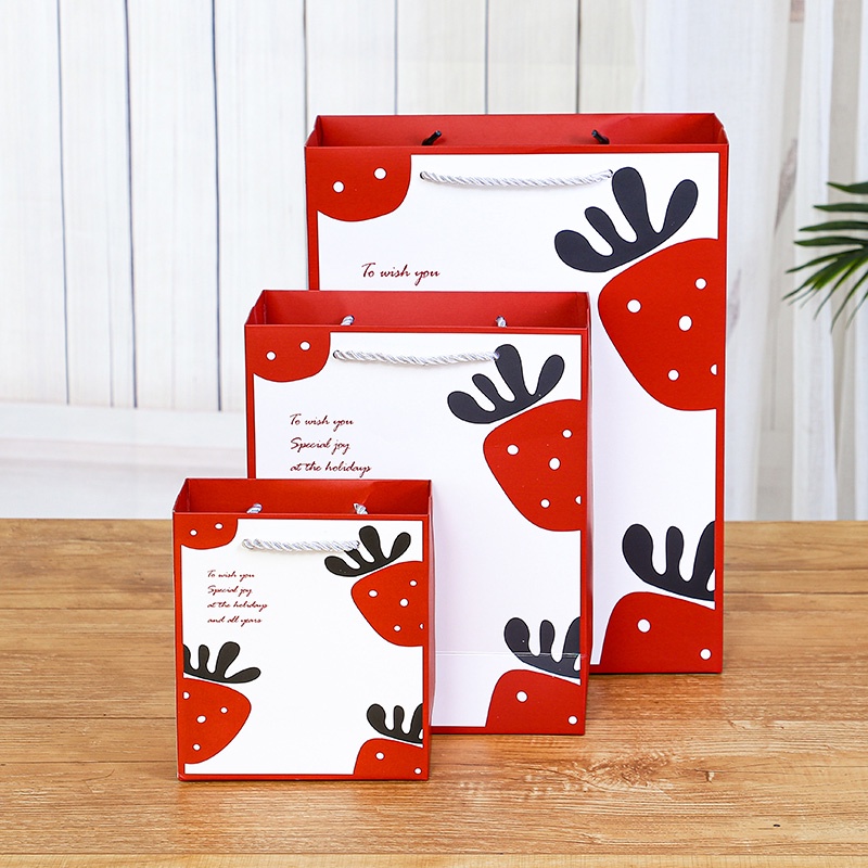 Set bánh dâu tây cực xinh