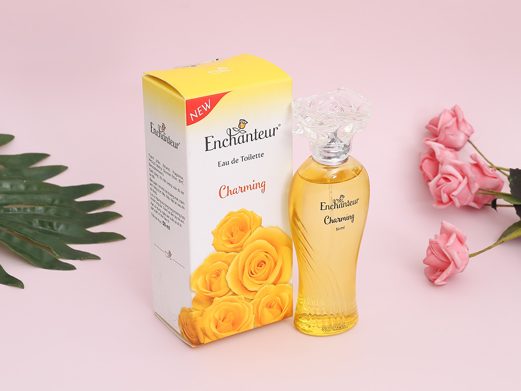 Nước Hoa Enchanteur Charming 50ml