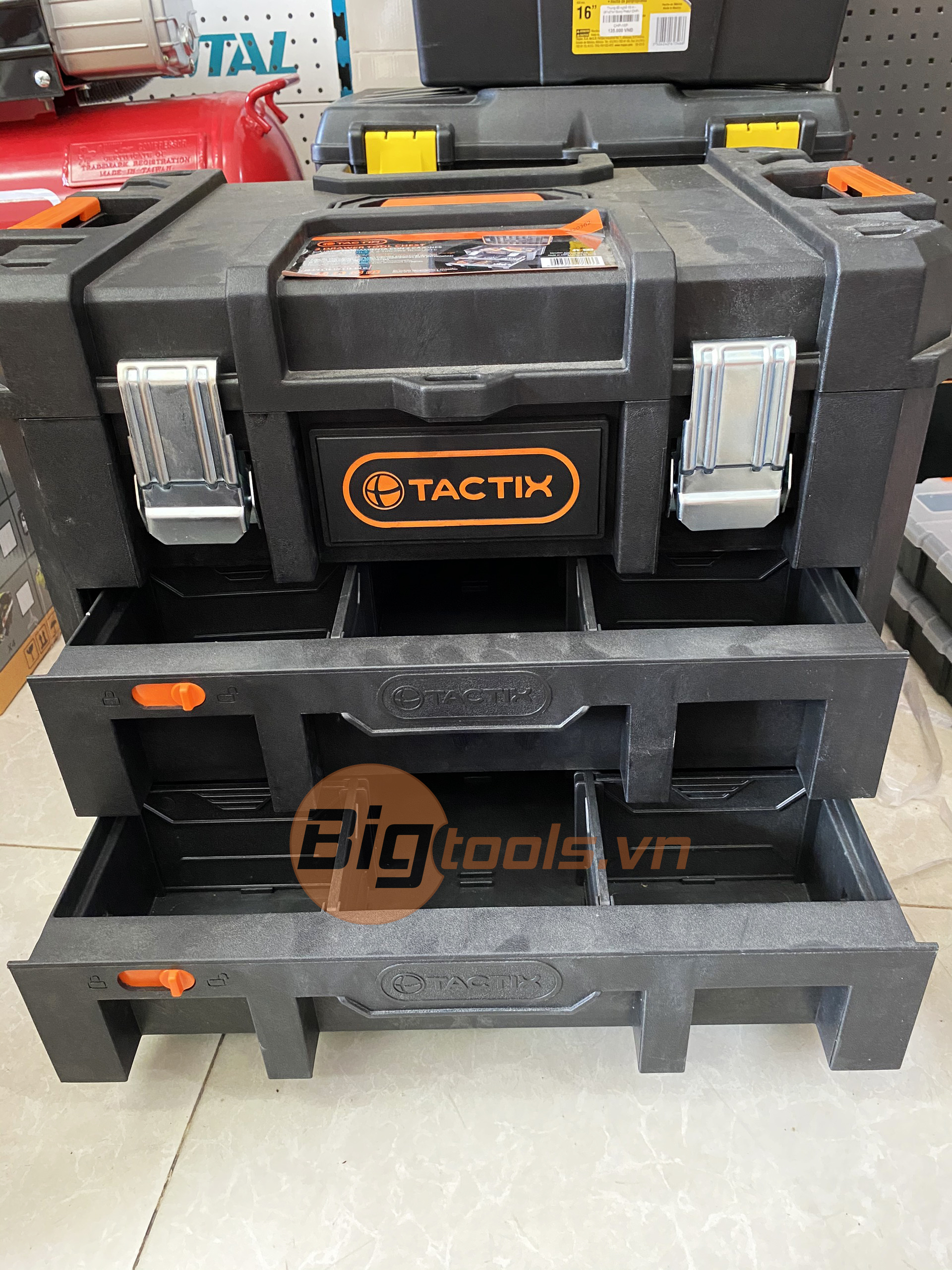 Thùng đựng đồ nghề 3 ngăn Tactix 320362