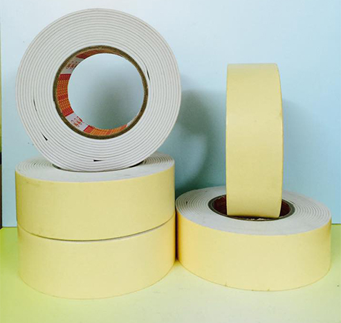 - 1 cây 15 cuộn băng dính xốp vàng 2 mặt đủ size