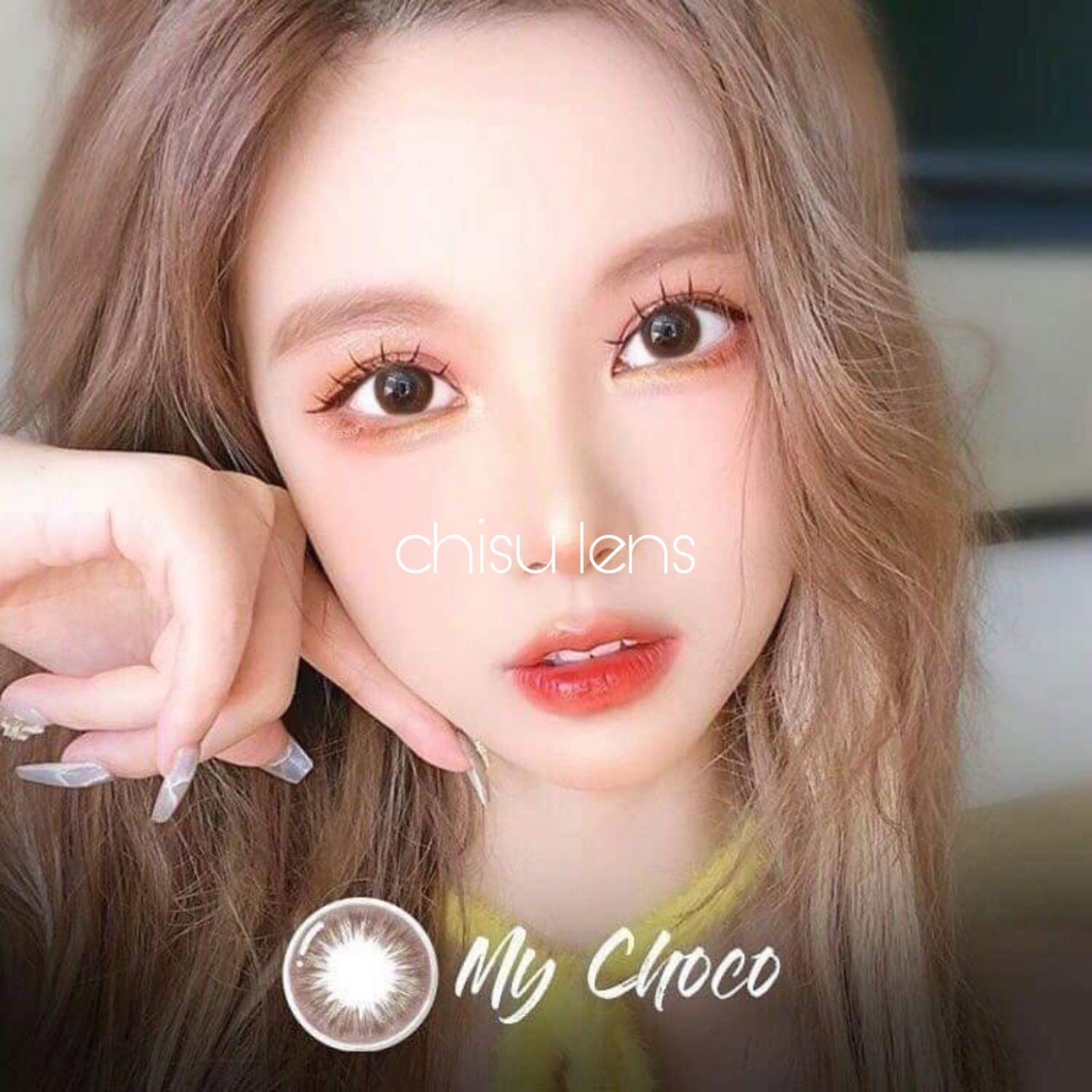 Lens nâu choco tự nhiên sử dụng 12 tháng tặng kèm khay gương dụng cụ đeo