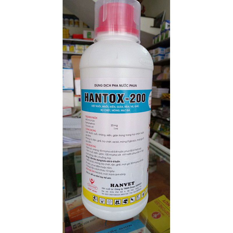 Hantox 1lít diệt ruồi, muỗi, kiến, gián, mòng mạt gà