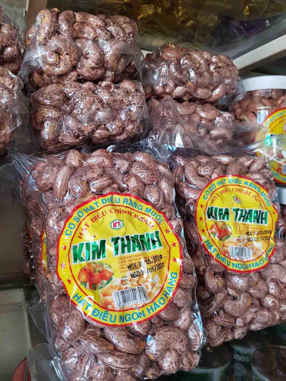  Hạt Điều Rang Muối Còn Vỏ Lụa Ép Chân Không 400G 