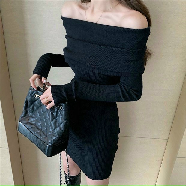 Đầm body bẹt vai gân tăm