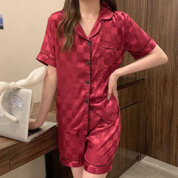 Bộ mặc nhà cộc tay nữ trẻ trung năng động chất lụa - hàng quảng châu cao cấp