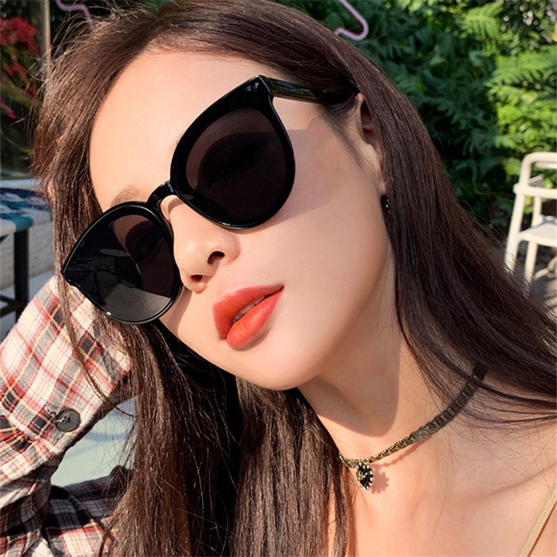Mắt kính râm nam nữ thời trang sang trọng phong cách hàn quốc