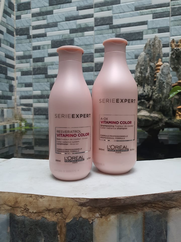 LOréal Bộ dầu gội xả chăm sóc tóc nhuộm L’oreal Serie Expert A-OX Vitamino color radiance 300ml + 200ml