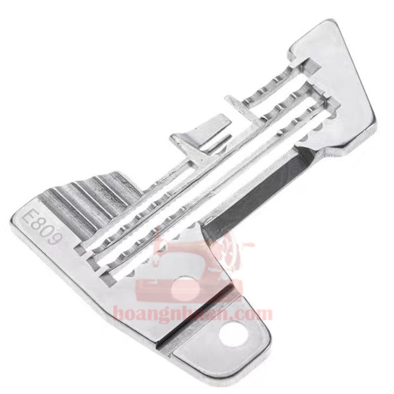 [HCM]Mặt nguyệt cuốn biên máy vắt sổ Siruba 4 ống 747F