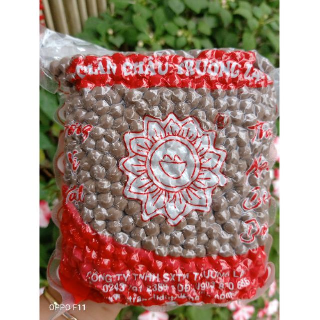 1kg chân châu đen,trắng trường lạc - trắng