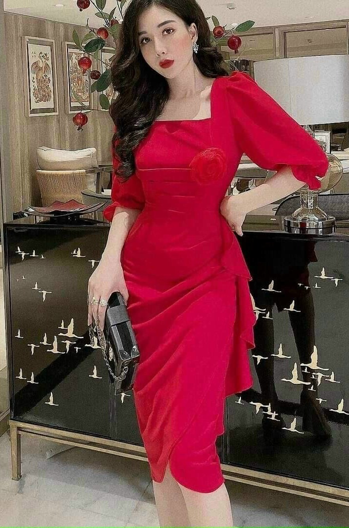 Đầm bèo tay lỡ phối voan sang chảnh ba màu đỏ xanh và đen
