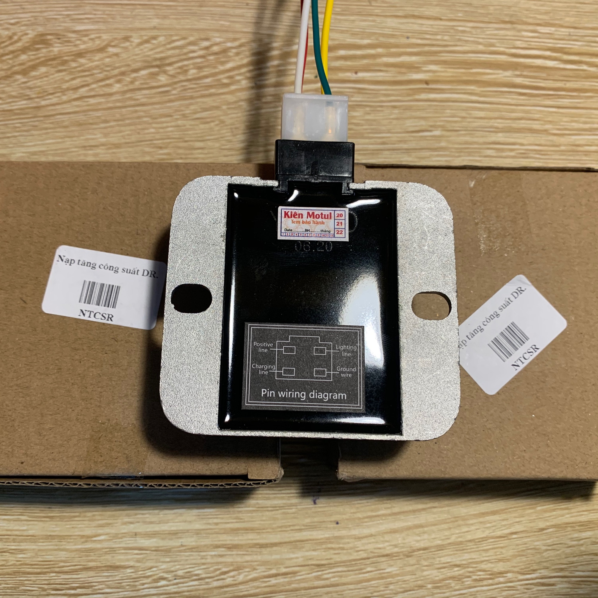 Sạc Tăng Áp V2 Đặc Biệt Trị Xe Chạy Led - Bi Led Yếu Bình Giá 1 Cái