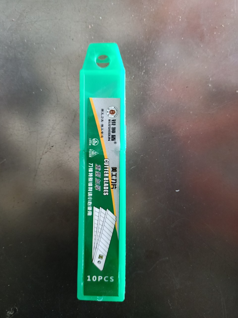 Hộp lưỡi dao rọc giấy sư tử - ls