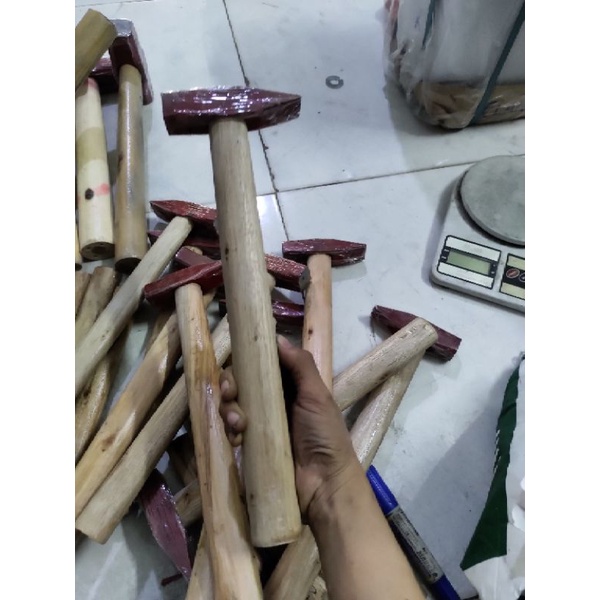 Búa sắt cán gỗ fom 500gr,búa đóng đinh,búa xây dựng đầu vát