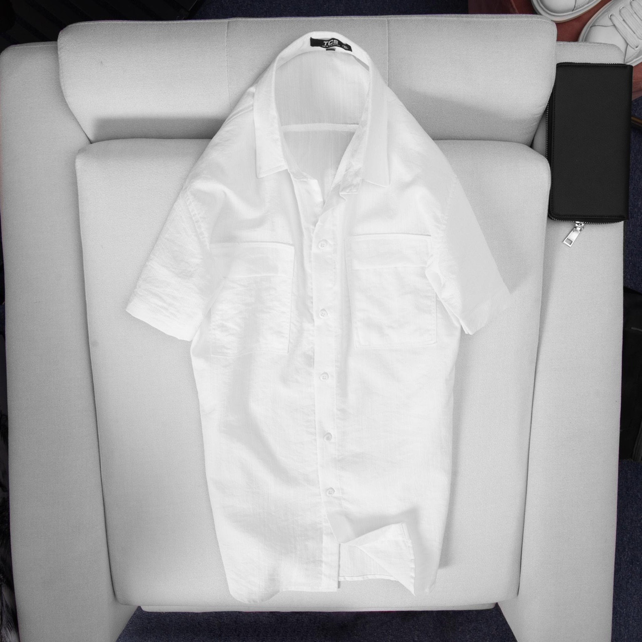 Áo sơ mi đũi nam nữ kiểu dáng thời trang phong cách trẻ trung năng động, chất đũi mát mẻ XMB66