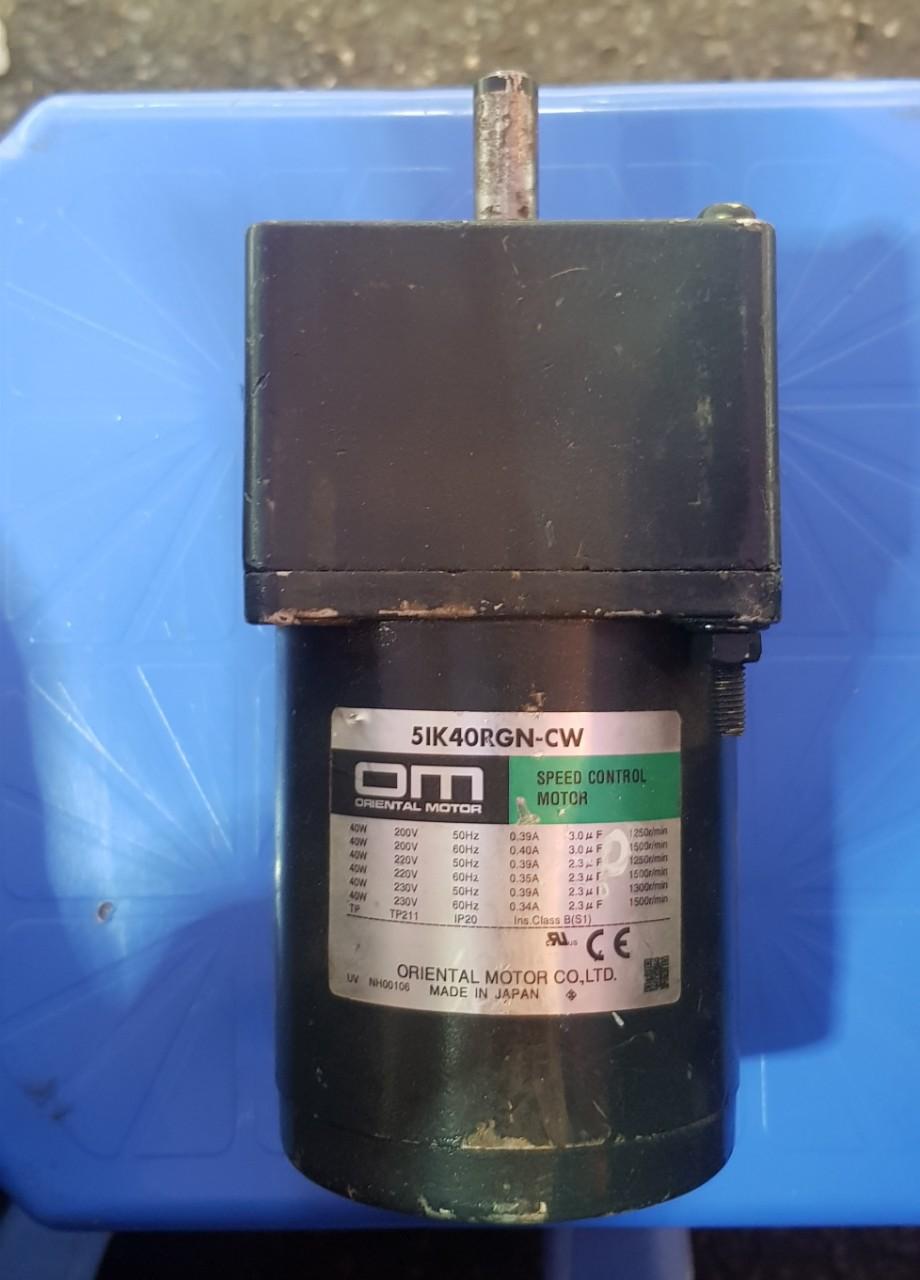 Motor giảm tốc 40w điện áp 220v