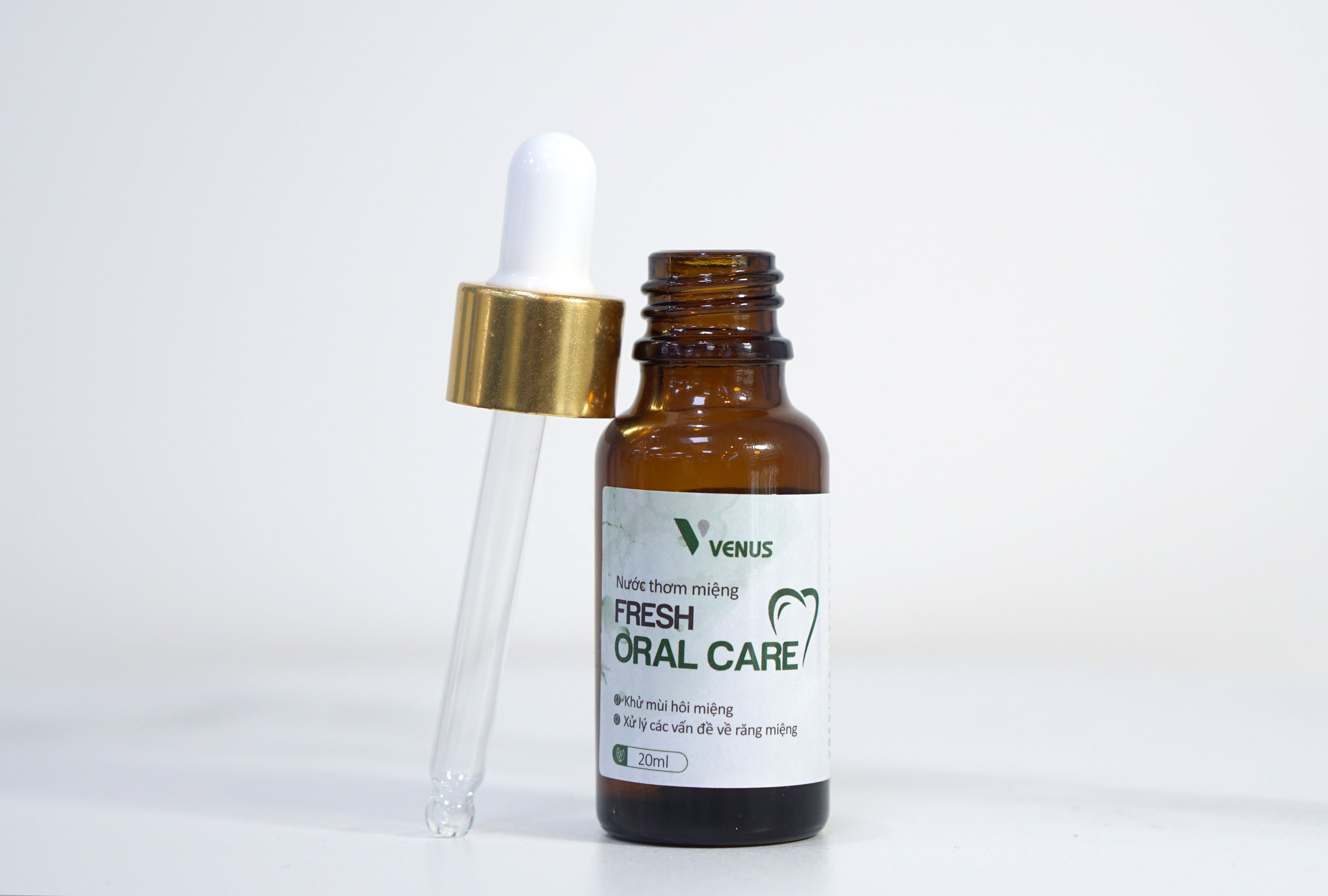 Xịt thơm miệng Fresh Orel Care - Giúp hơi thở thơm mát, chắc khỏe răng, lợi