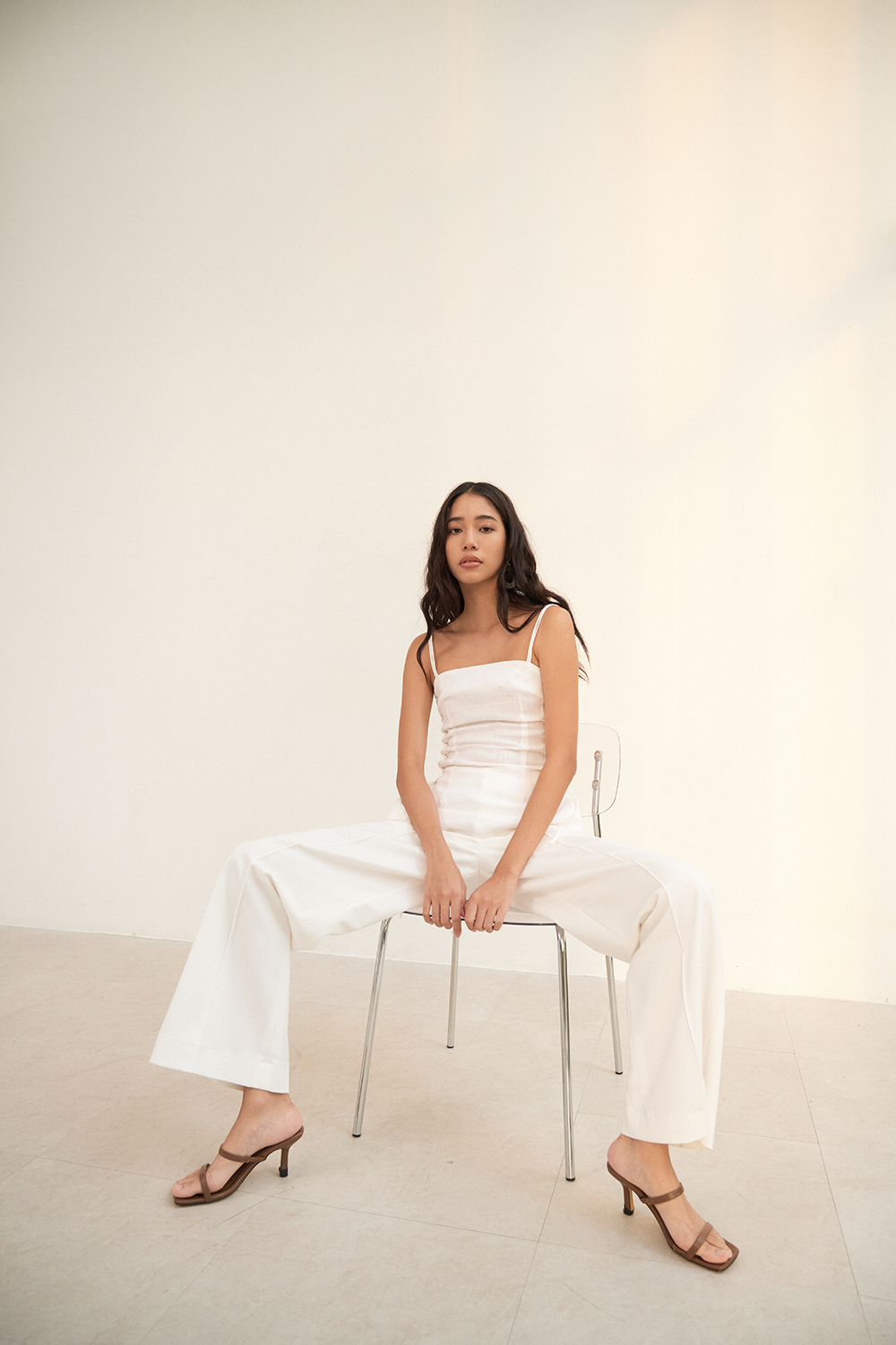 Season studios | áo hai dây anna top