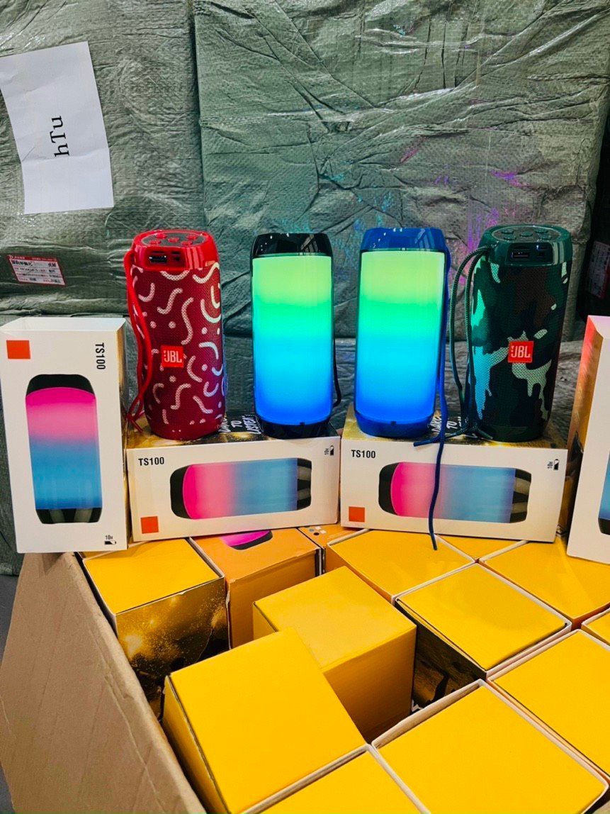 Loa bluetooth TS100 có đèn led âm thanh nghe cực đỉnh