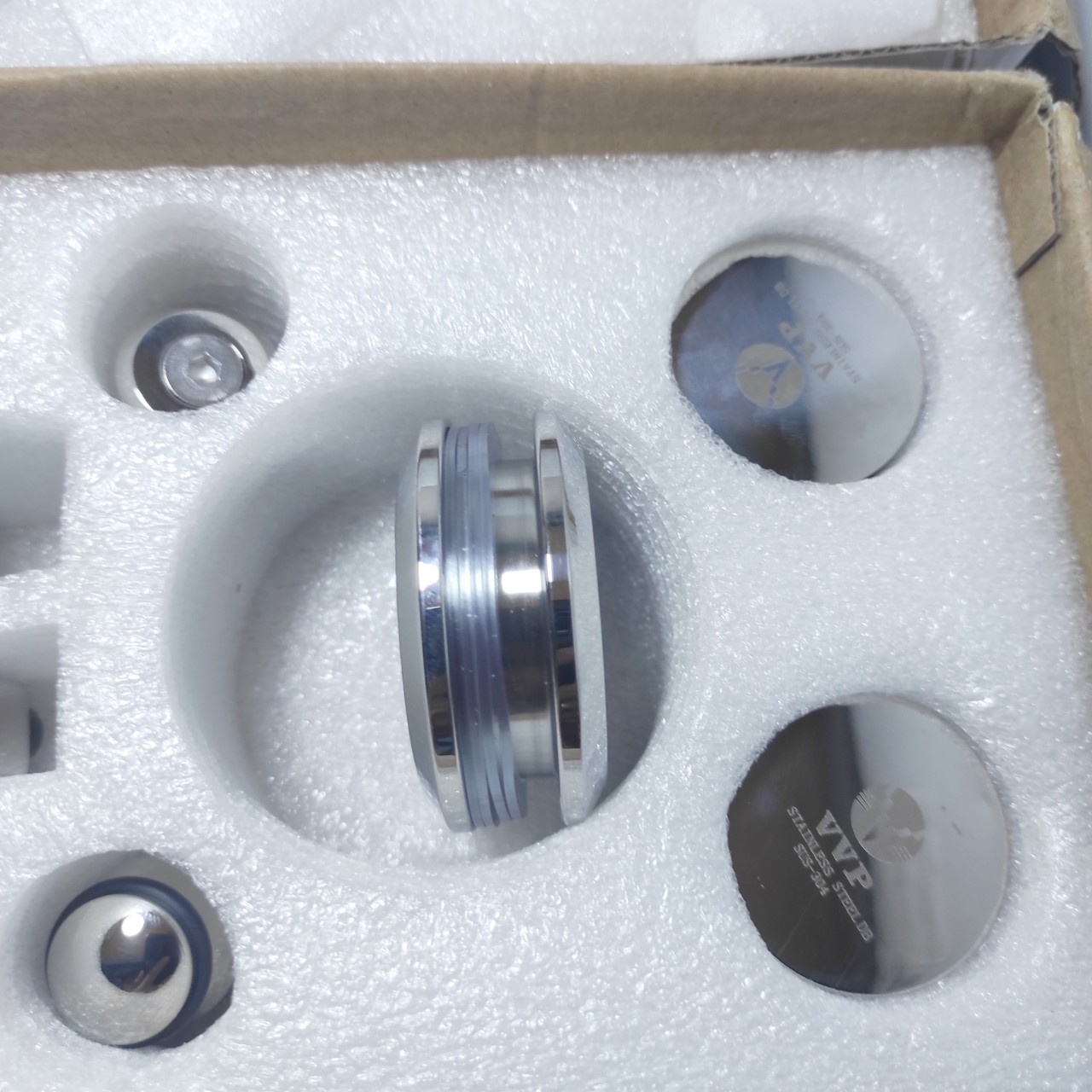 Bộ bánh xe lùa cửa kính vvp 1030-lùa kính cường lực-bánh xe lùa cửa kính vvp
